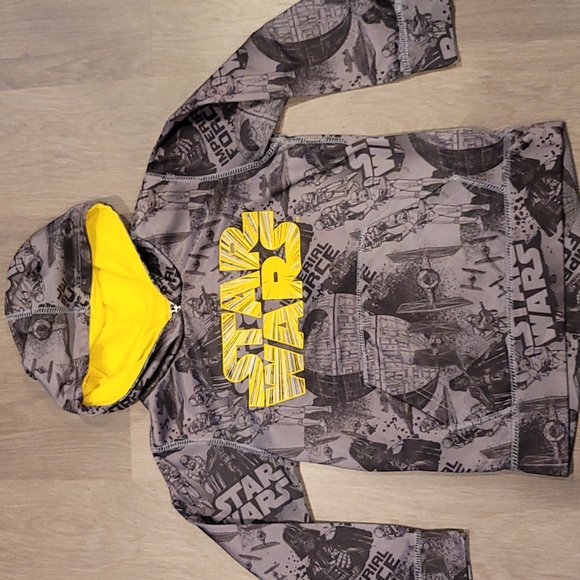 Star Wars Other - Star Wars Hooded Sweatshirt 6/7